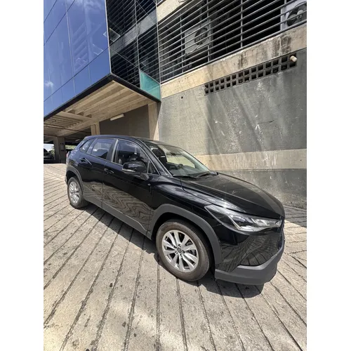 Toyota Corolla Cross 2025 Negro Caracas