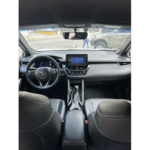 Toyota Corolla Cross 2023 Blanco Caracas