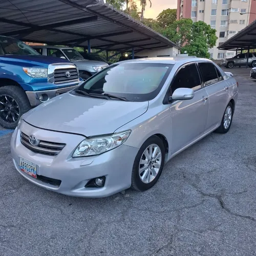 Toyota Corolla GLI 2010 Plateado Caracas