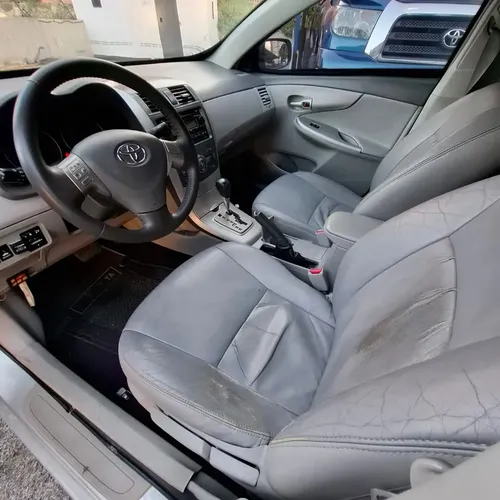 Toyota Corolla GLI 2010 Plateado Caracas