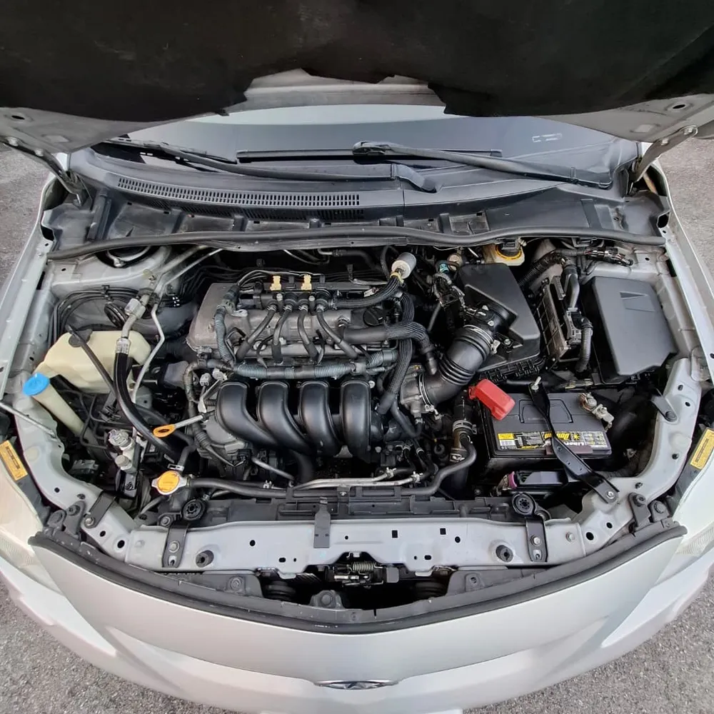 Toyota Corolla GLI 2010 Plateado Caracas
