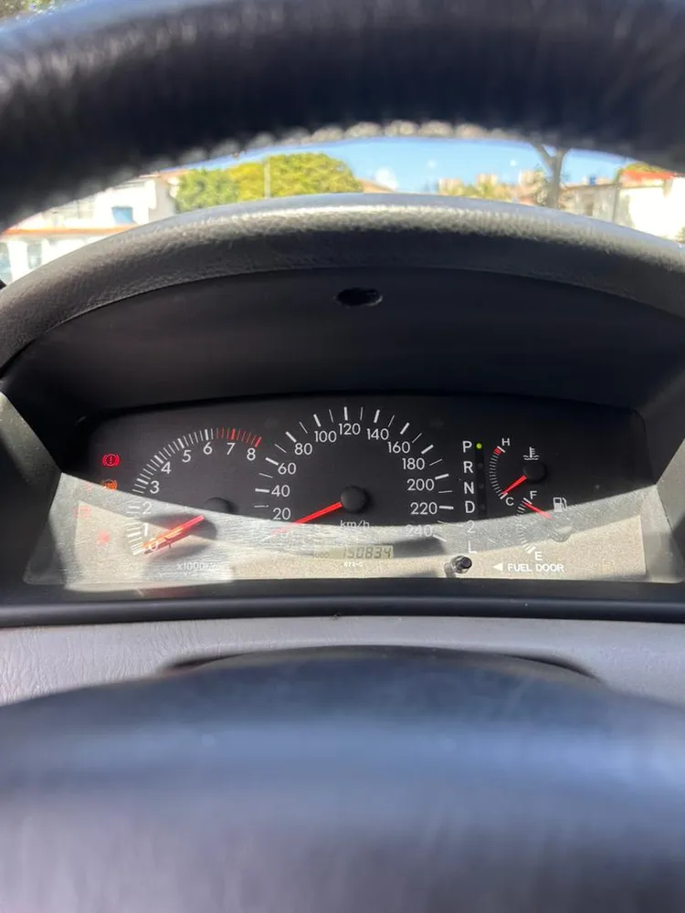 Toyota Corolla GLI 2004 Gris Caracas
