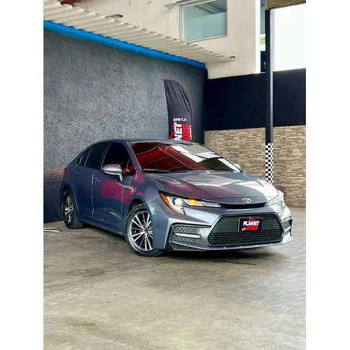 Toyota Corolla LE 2021 Gris Caracas