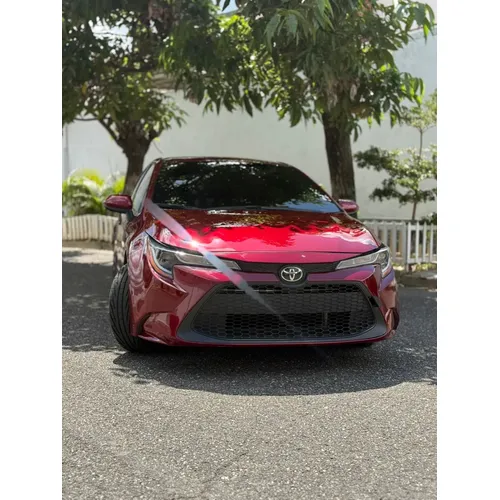 Toyota Corolla LE 2023 Rojo Caracas