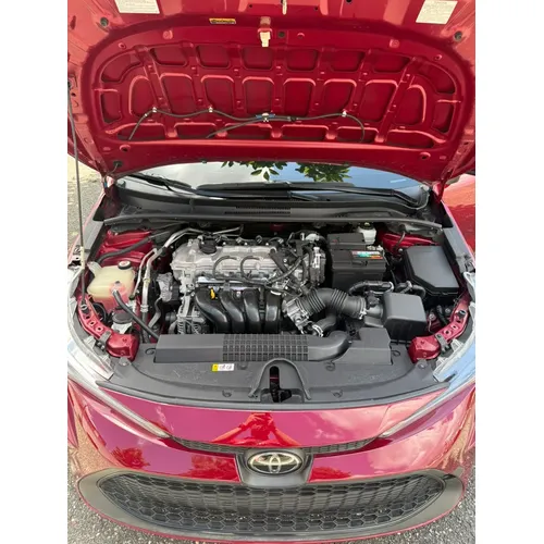 Toyota Corolla LE 2023 Rojo Caracas