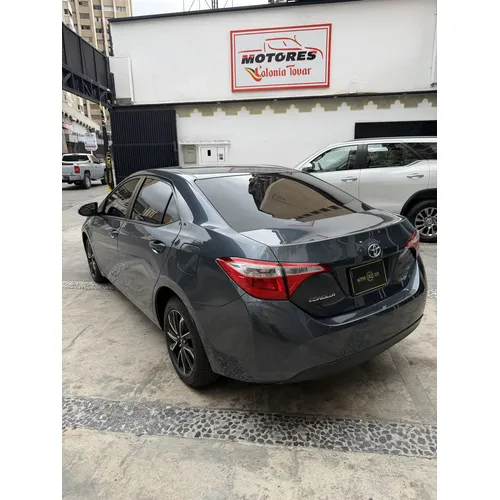 Toyota Corolla LE 2015 Gris Caracas