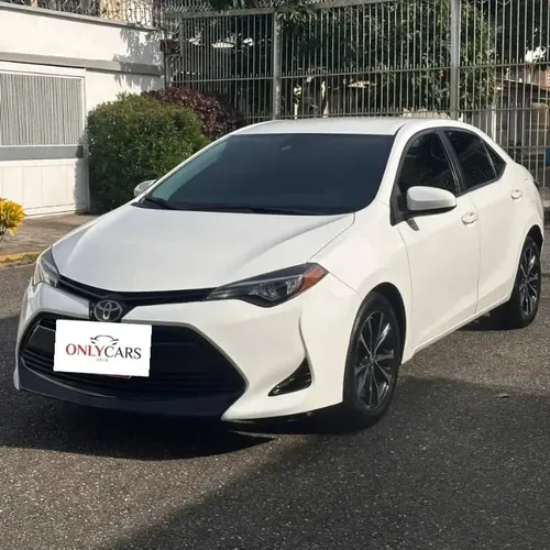 Toyota Corolla LE 2017 Blanco Caracas
