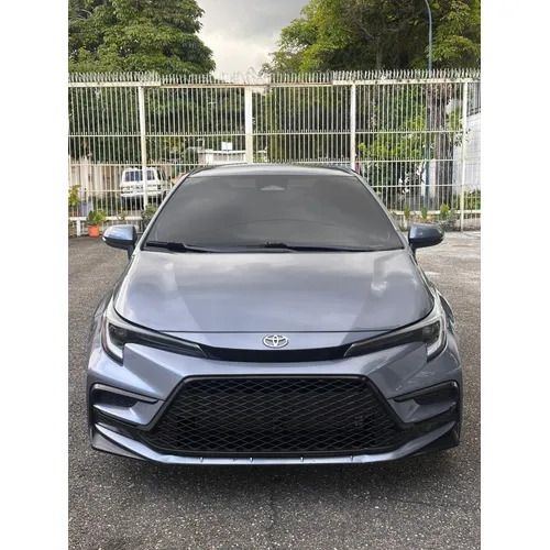 Toyota Corolla SE 2024 Gris Caracas