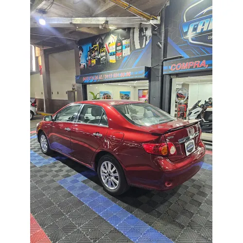 Toyota Corolla GLI 2010 Rojo Caracas
