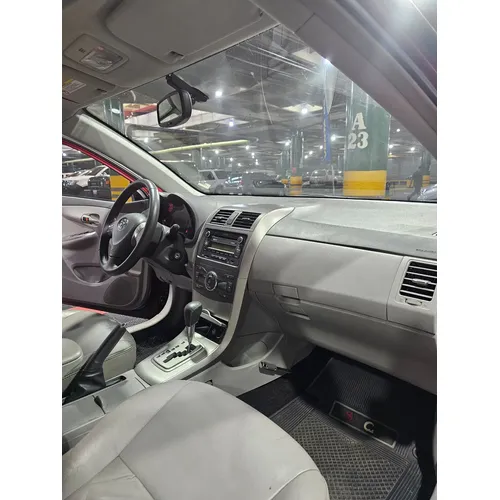 Toyota Corolla GLI 2010 Rojo Caracas