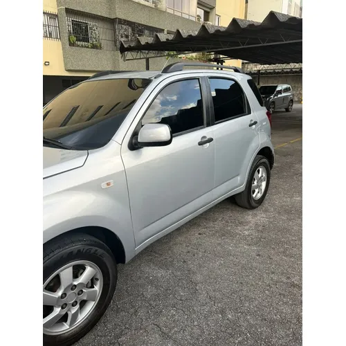 Toyota Terios 2008 Plateado Caracas