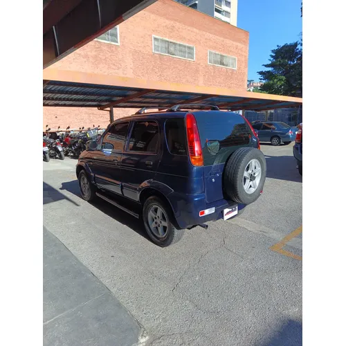 Daihatsu Terios 2005 Azul Caracas