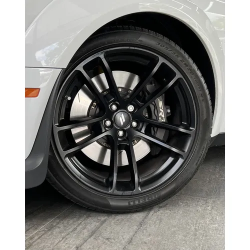 Dodge Challenger SRT 392 Scatpackack 2023 Blanco Caracas