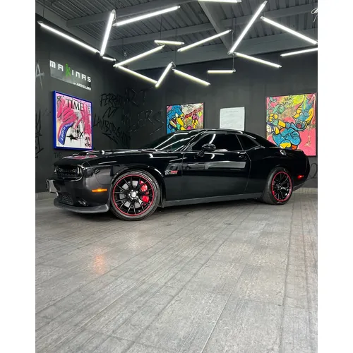 Dodge Challenger SRT 2015 Negro Caracas
