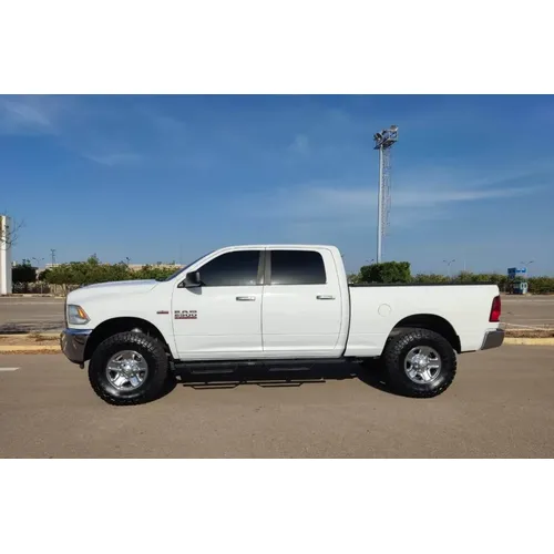 Dodge Ram 2500 2016 Blanco Punto Fijo