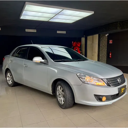 Dongfeng S30 2020 Plateado Caracas