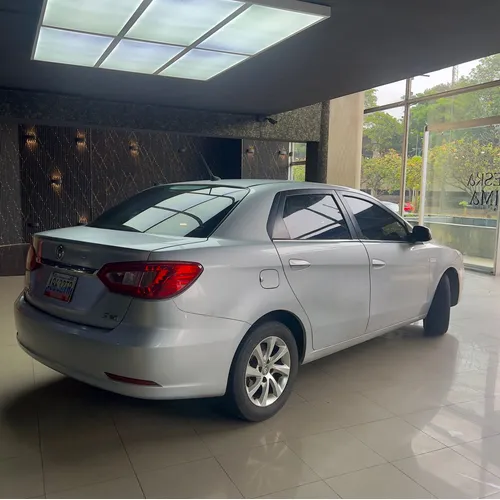 Dongfeng S30 2020 Plateado Caracas
