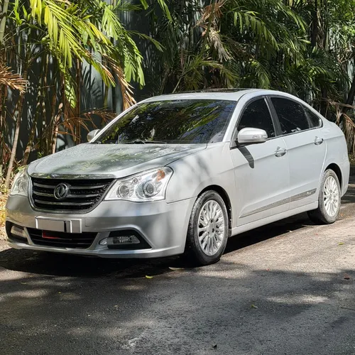 Dongfeng A60 2022 Plateado Caracas