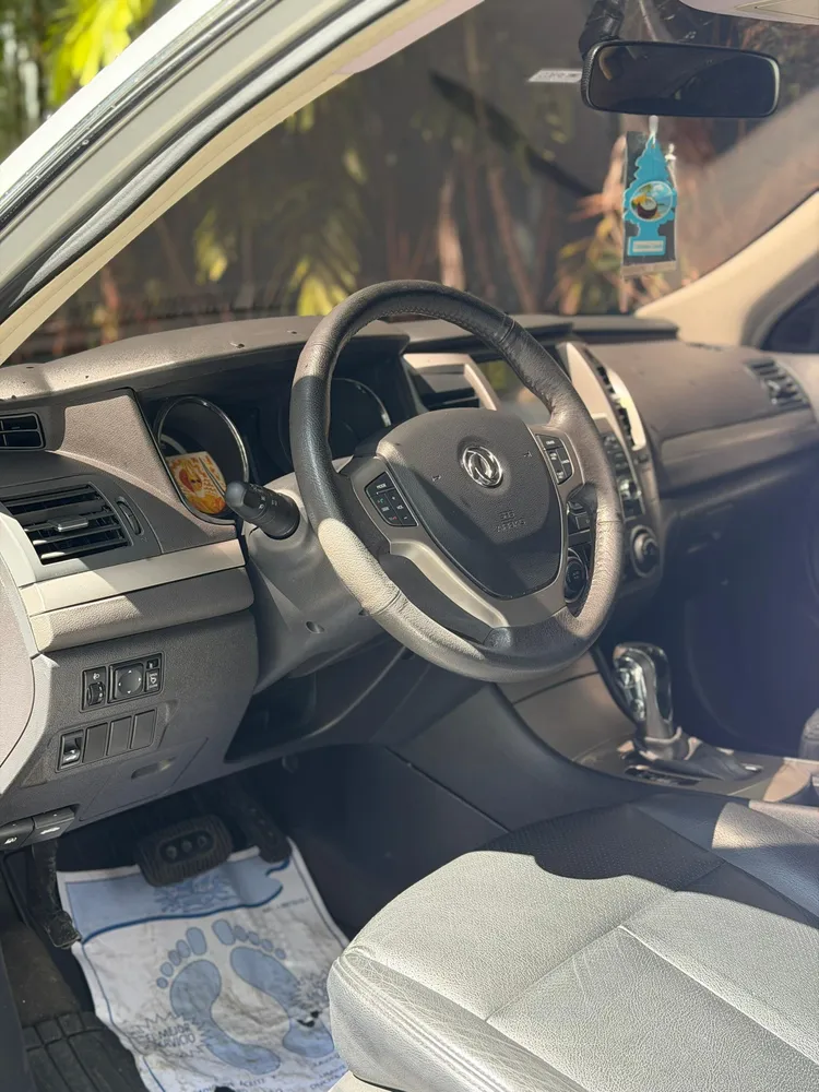 Dongfeng A60 2022 Plateado Caracas
