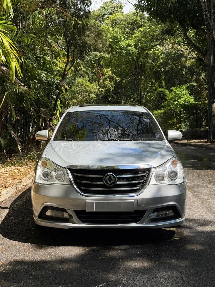 Dongfeng A60 2022 Plateado Caracas