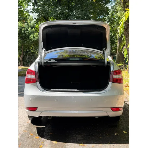 Dongfeng A60 2022 Plateado Caracas