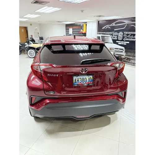 Toyota C-HR 2018 Rojo Caracas