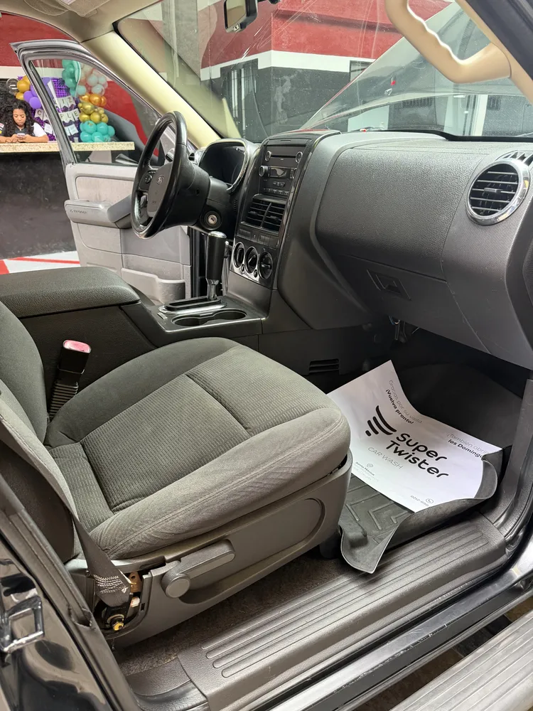 Ford Explorer 2010 Negro Caracas