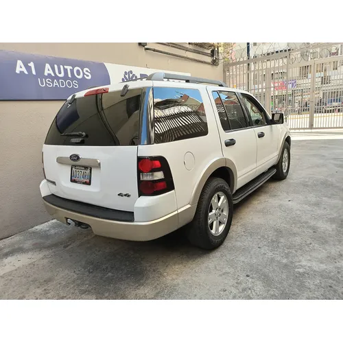 Ford Explorer Eddie Bauer 2010 Blanco Caracas