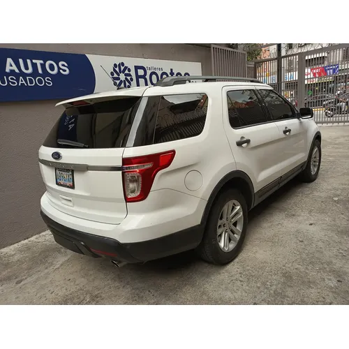Ford Explorer XLT 2013 Blanco Caracas