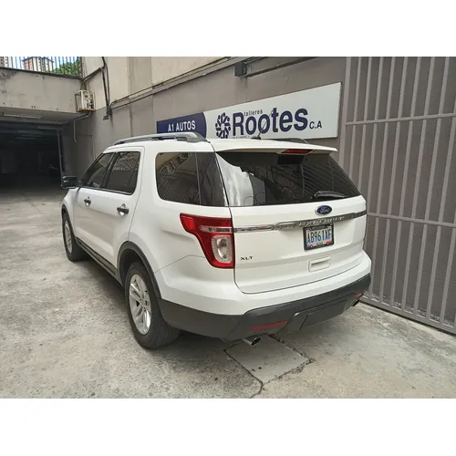 Ford Explorer XLT 2013 Blanco Caracas
