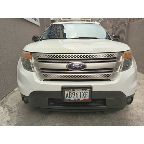Ford Explorer XLT 2013 Blanco Caracas
