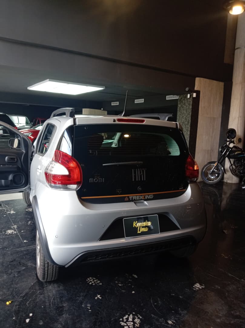 Fiat Mobi 2025 Plateado Caracas