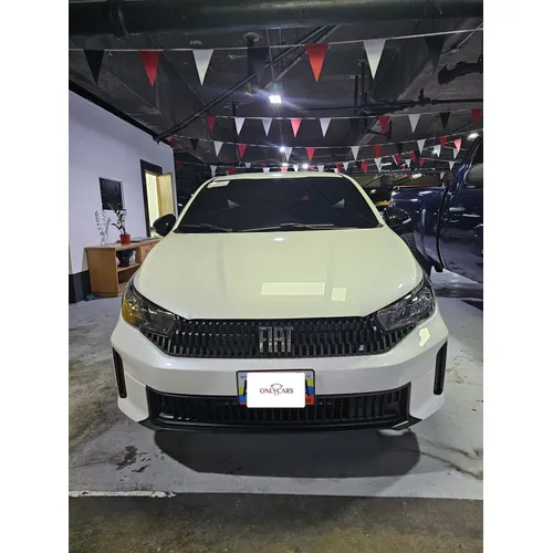 Fiat Cronos 2026 Blanco Caracas