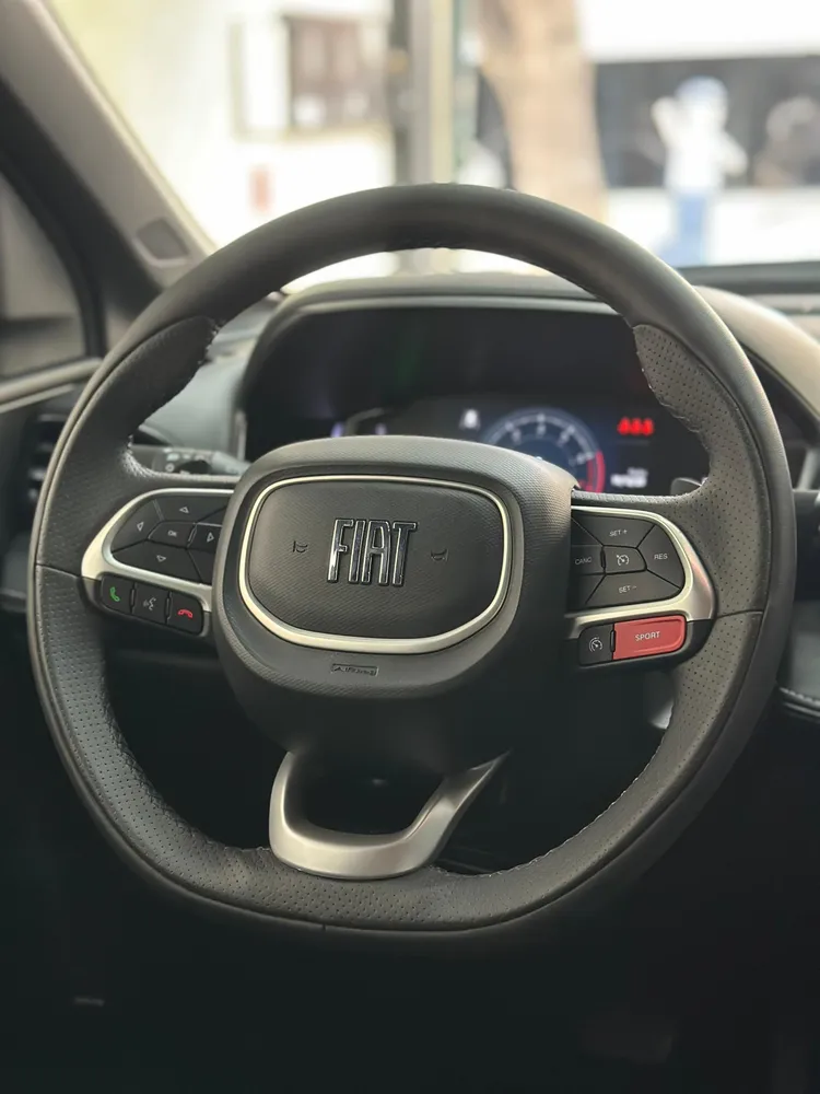 Fiat Fastback Impetus 2025 Gris Caracas