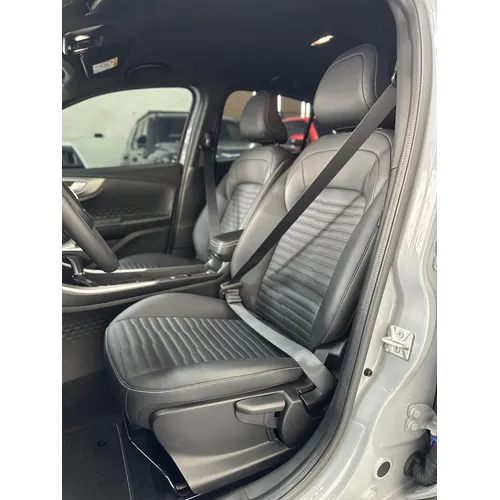 Fiat Fastback Impetus 2025 Gris Caracas