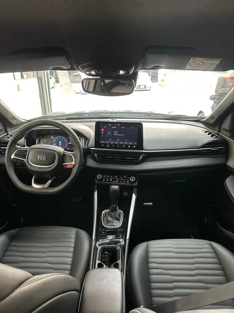 Fiat Fastback Impetus 2025 Gris Caracas