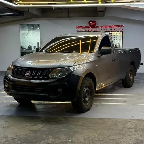 Fiat Fullback 2017 Gris Caracas