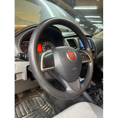 Fiat Fullback 2017 Gris Caracas