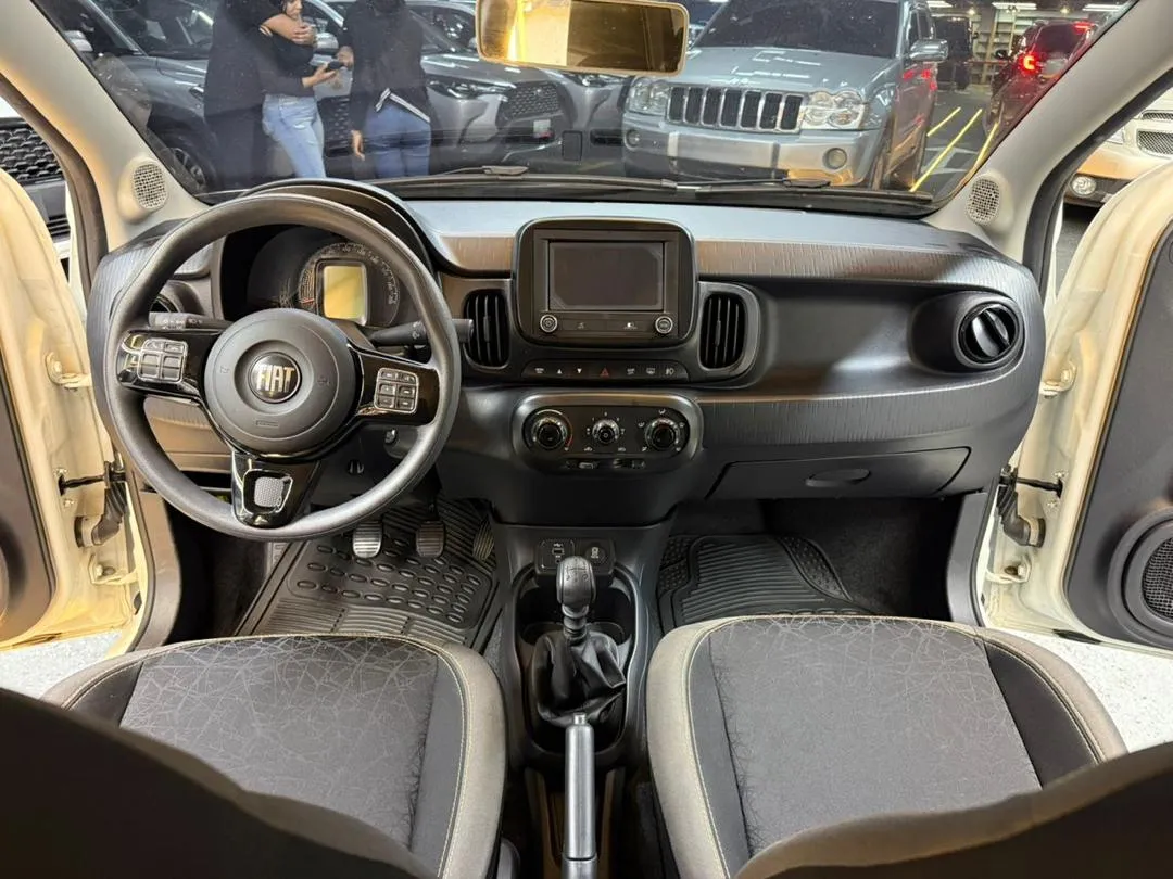 Fiat Mobi 2024 blanco8