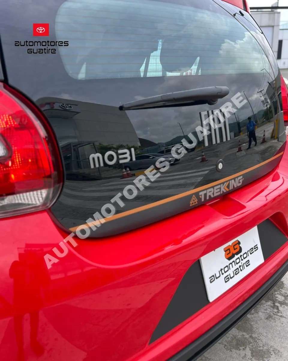 Fiat Mobi Trekking 2024 Rojo