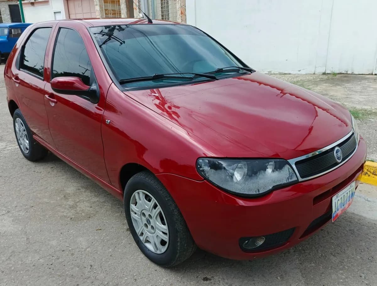 Fiat Palio HLX 2007 Rojo