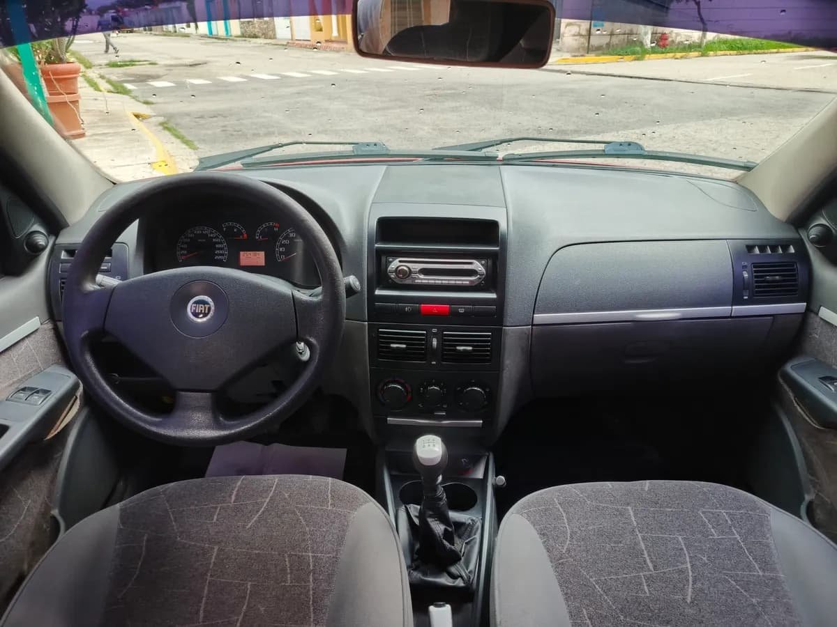 Fiat Palio HLX 2007 Rojo