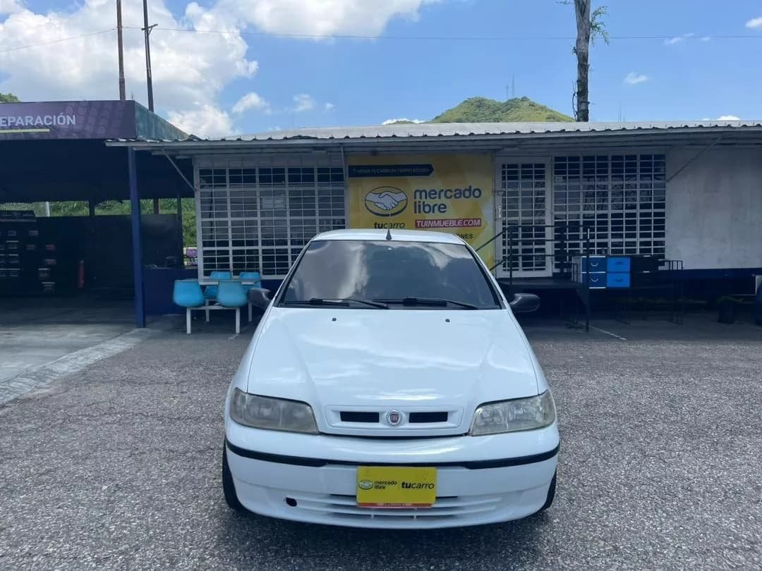 Fiat Siena Blanco Modelo 2007