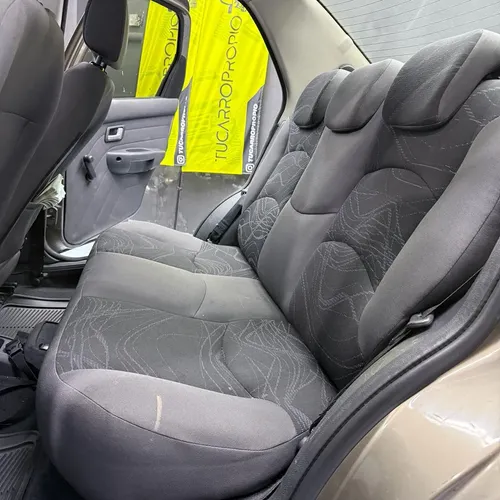 Fiat Sienna 2013 Marrón Caracas