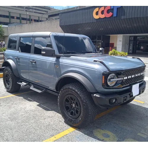 Ford Bronco 2024 Azul Caracas