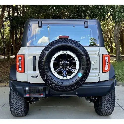 Ford Bronco 2025 Beige Caracas