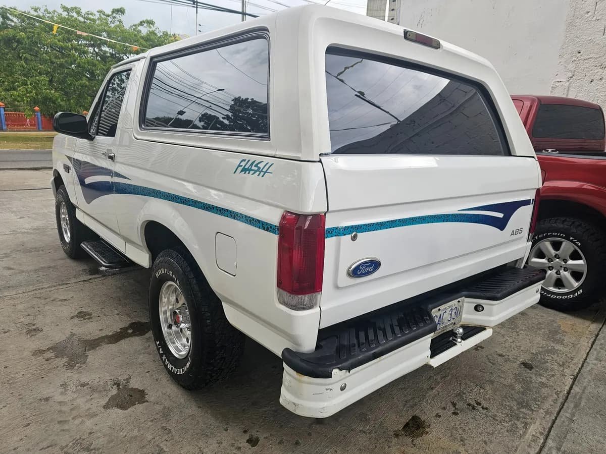 Ford Bronco Flash II 1999 Blanco
