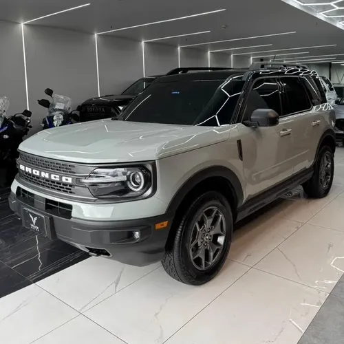 Ford Bronco Sport 2023 Gris Caracas