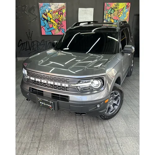 Ford Bronco 2023 Gris Caracas