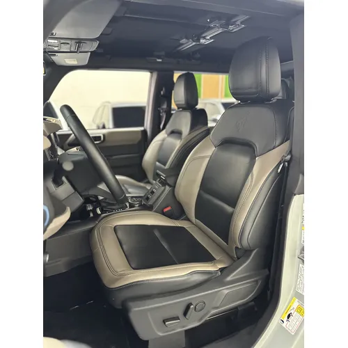 Ford Bronco 2024 Gris Caracas